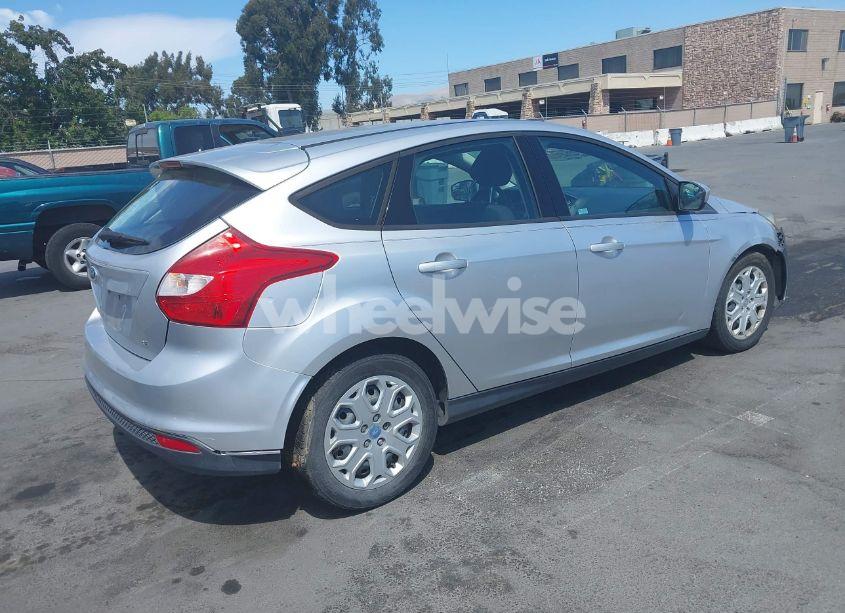 Photo 4 of 2012 Ford Focus SE (VIN 1FAHP3K24CL177576)