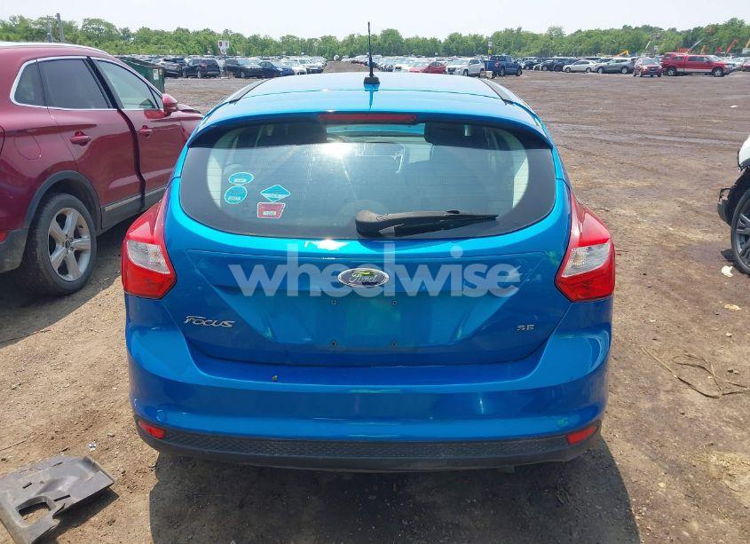 Photo 17 of 2012 Ford Focus SE (VIN 1FAHP3K24CL183216)