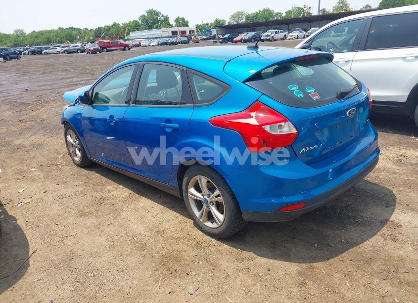 Photo 3 of 2012 Ford Focus SE (VIN 1FAHP3K24CL183216)