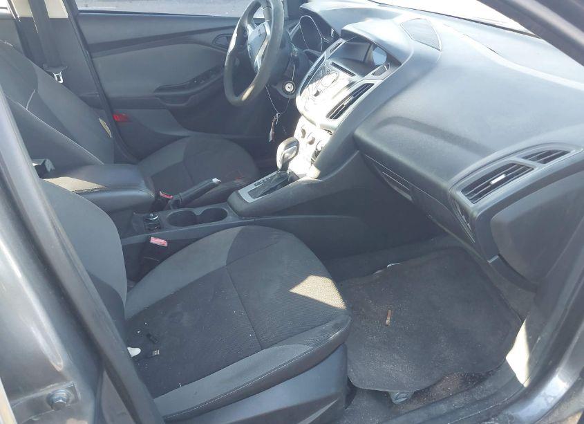 Photo 5 of 2012 Ford Focus SE (VIN 1FAHP3K24CL191638)