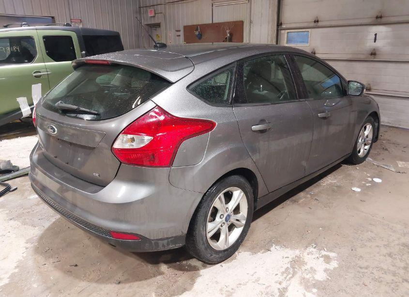 Photo 4 of 2012 Ford Focus SE (VIN 1FAHP3K24CL256469)