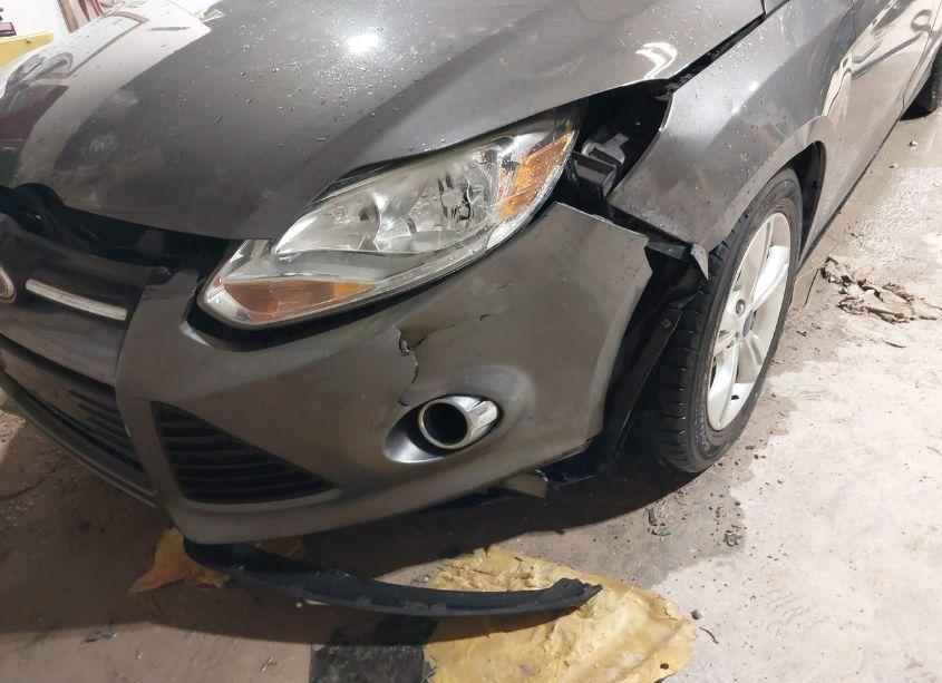 Photo 6 of 2012 Ford Focus SE (VIN 1FAHP3K24CL256469)