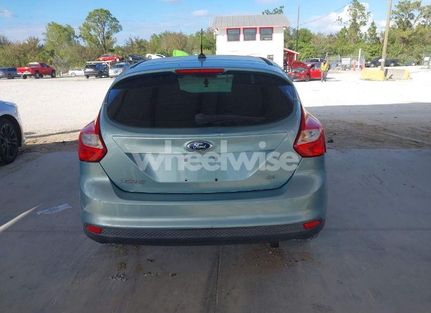 Photo 16 of 2012 Ford Focus SE (VIN 1FAHP3K24CL335415)