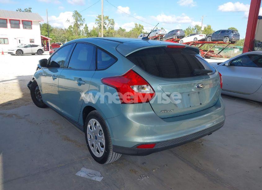 Photo 3 of 2012 Ford Focus SE (VIN 1FAHP3K24CL335415)