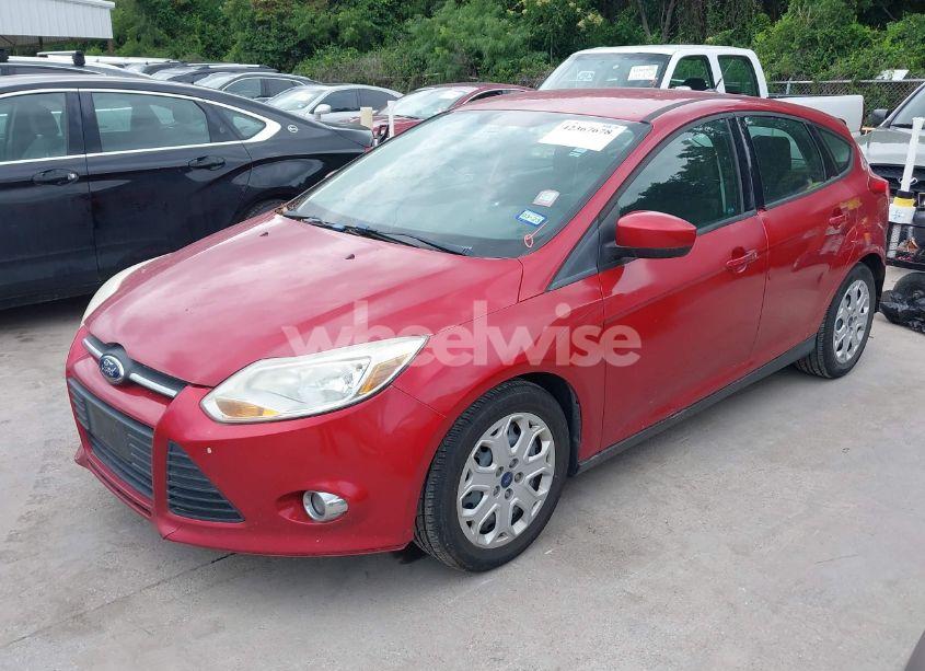 Photo 2 of 2012 Ford Focus SE (VIN 1FAHP3K24CL386011)
