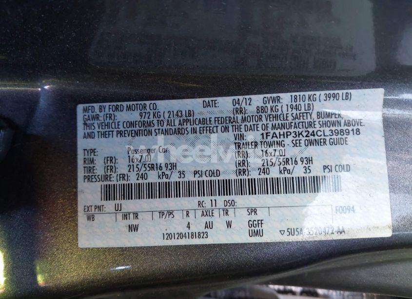 Photo 9 of 2012 Ford Focus SE (VIN 1FAHP3K24CL398918)