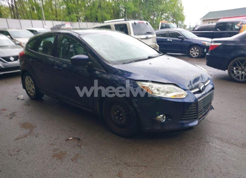2012 Ford Focus SE (VIN 1FAHP3K25CL109013) main photo