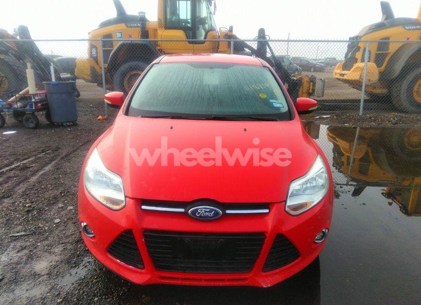 Photo 6 of 2012 Ford Focus SE (VIN 1FAHP3K25CL111165)