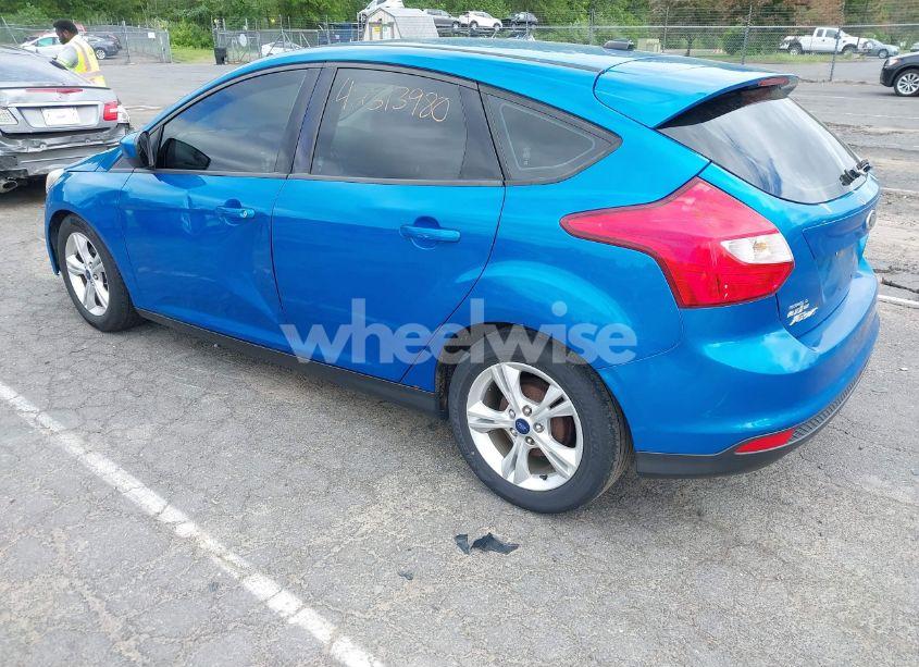 Photo 3 of 2012 Ford Focus SE (VIN 1FAHP3K25CL163007)