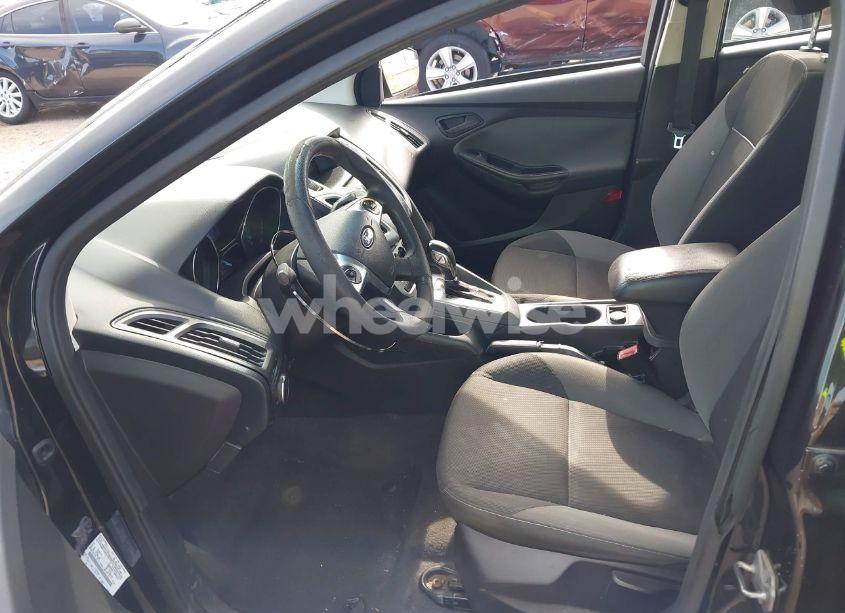 Photo 5 of 2012 Ford Focus SE (VIN 1FAHP3K25CL167218)