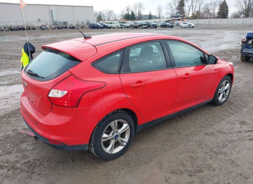 Photo 4 of 2012 Ford Focus SE (VIN 1FAHP3K25CL192992)