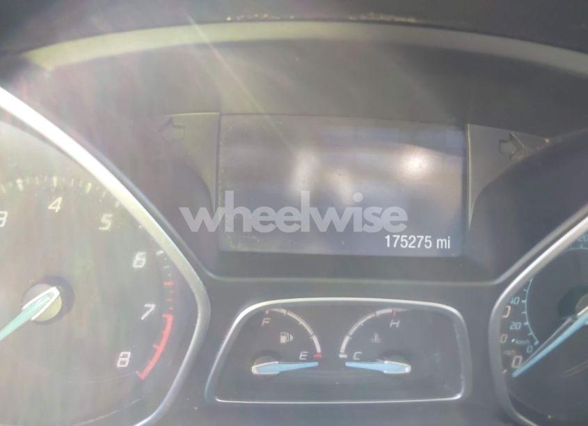 Photo 7 of 2012 Ford Focus SE (VIN 1FAHP3K25CL193768)