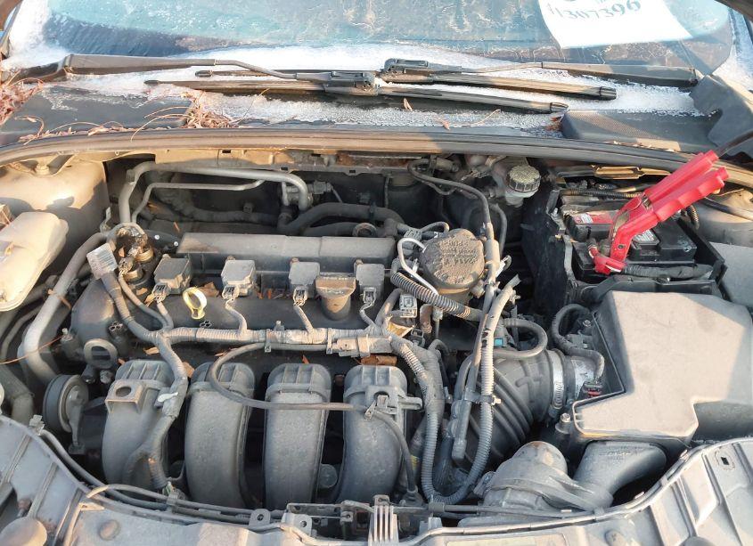 Photo 10 of 2012 Ford Focus SE (VIN 1FAHP3K25CL205255)