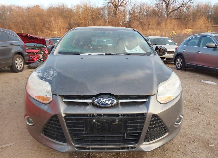 Photo 6 of 2012 Ford Focus SE (VIN 1FAHP3K25CL205255)