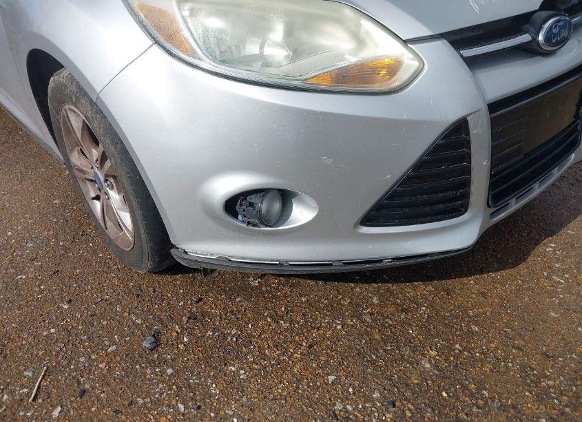 Photo 12 of 2012 Ford Focus SE (VIN 1FAHP3K25CL259851)