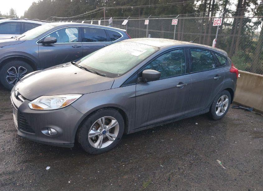 Photo 2 of 2012 Ford Focus SE (VIN 1FAHP3K25CL279825)