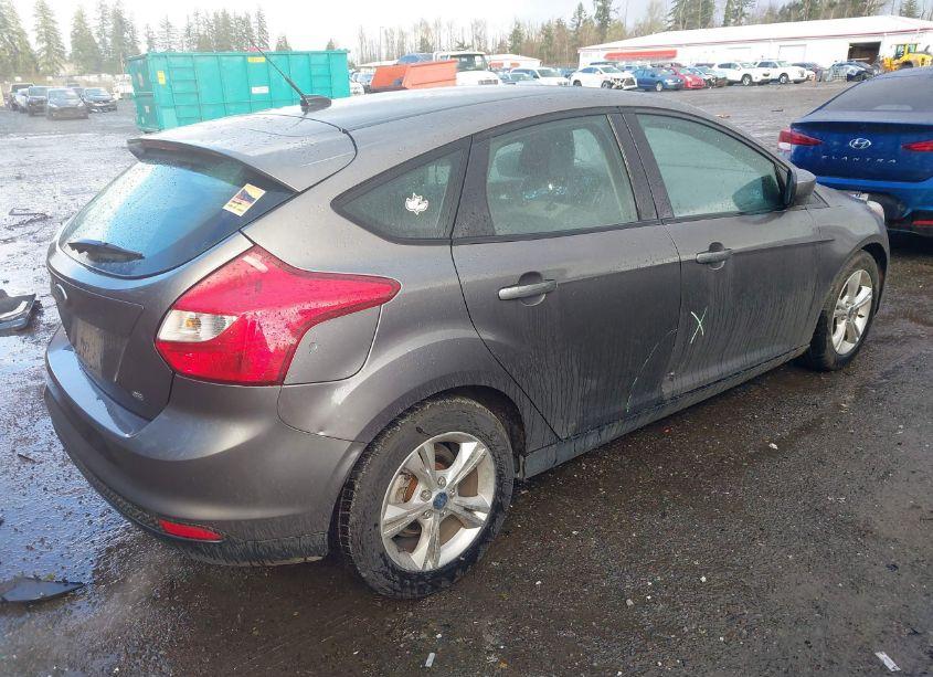 Photo 4 of 2012 Ford Focus SE (VIN 1FAHP3K25CL279825)