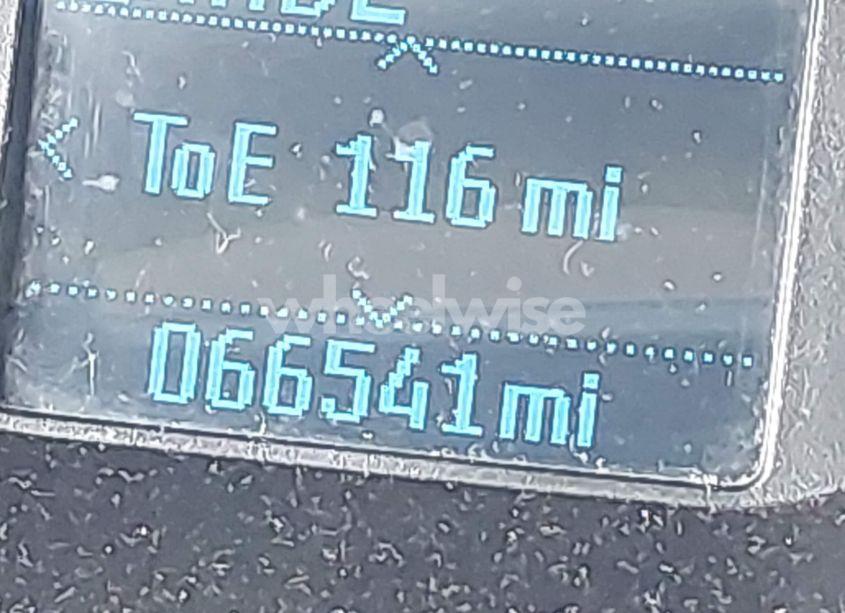 Photo 12 of 2012 Ford Focus SE (VIN 1FAHP3K25CL317974)