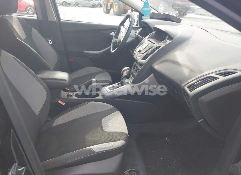 Photo 5 of 2012 Ford Focus SE (VIN 1FAHP3K25CL428444)