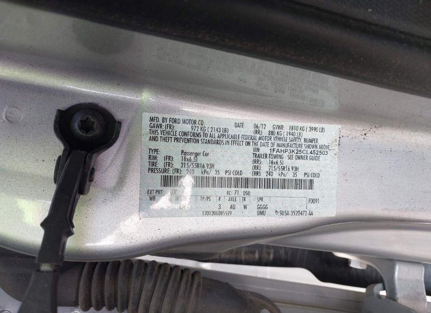 Photo 9 of 2012 Ford Focus SE (VIN 1FAHP3K25CL452503)