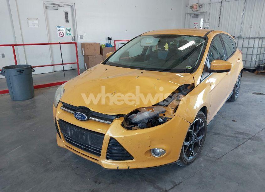 Photo 6 of 2012 Ford Focus SE (VIN 1FAHP3K26CL102281)