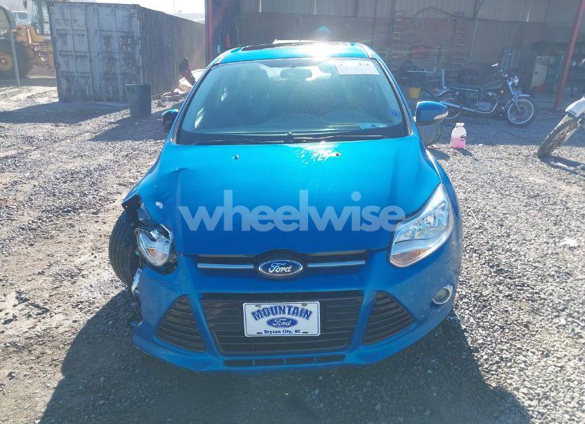 Photo 13 of 2012 Ford Focus SE (VIN 1FAHP3K26CL231363)