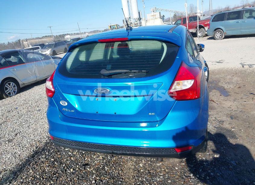 Photo 17 of 2012 Ford Focus SE (VIN 1FAHP3K26CL231363)
