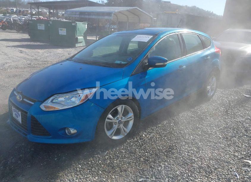 Photo 2 of 2012 Ford Focus SE (VIN 1FAHP3K26CL231363)