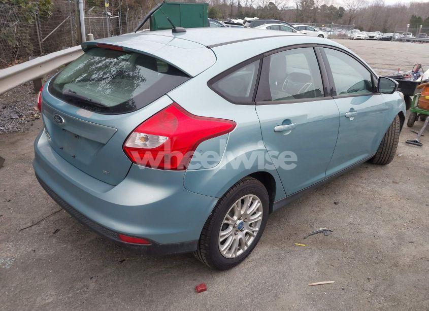 Photo 4 of 2012 Ford Focus SE (VIN 1FAHP3K26CL275248)