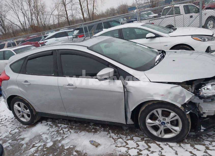 Photo 13 of 2012 Ford Focus SE (VIN 1FAHP3K26CL283754)