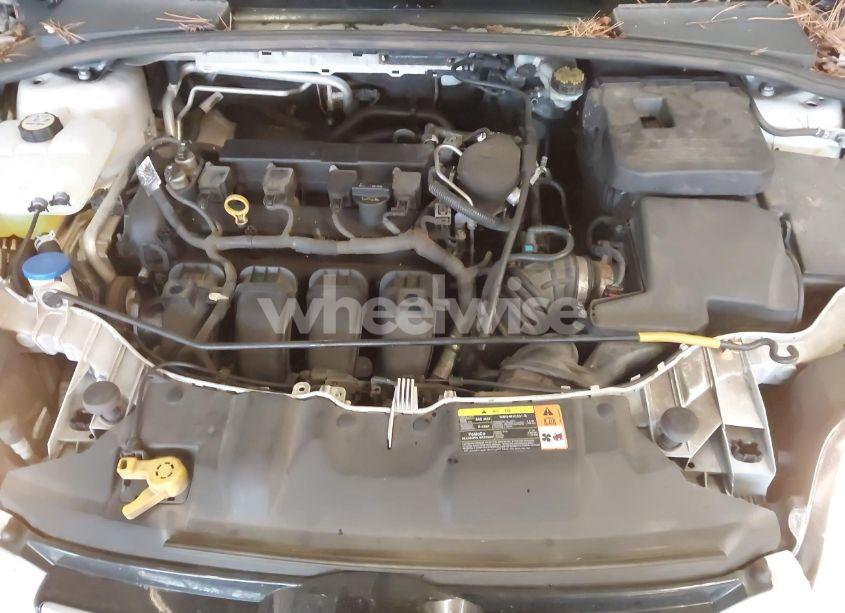 Photo 10 of 2012 Ford Focus SE (VIN 1FAHP3K26CL287674)