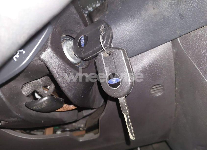 Photo 11 of 2012 Ford Focus SE (VIN 1FAHP3K26CL287674)