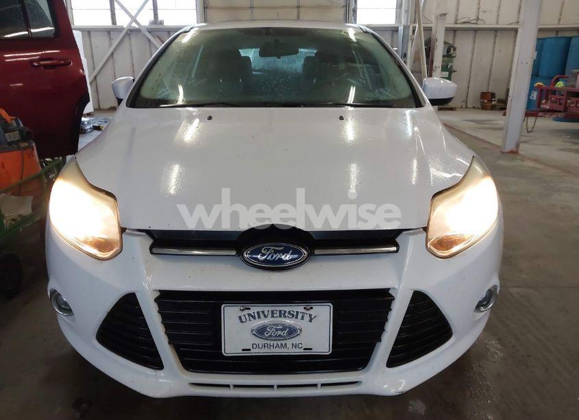 Photo 6 of 2012 Ford Focus SE (VIN 1FAHP3K26CL287674)