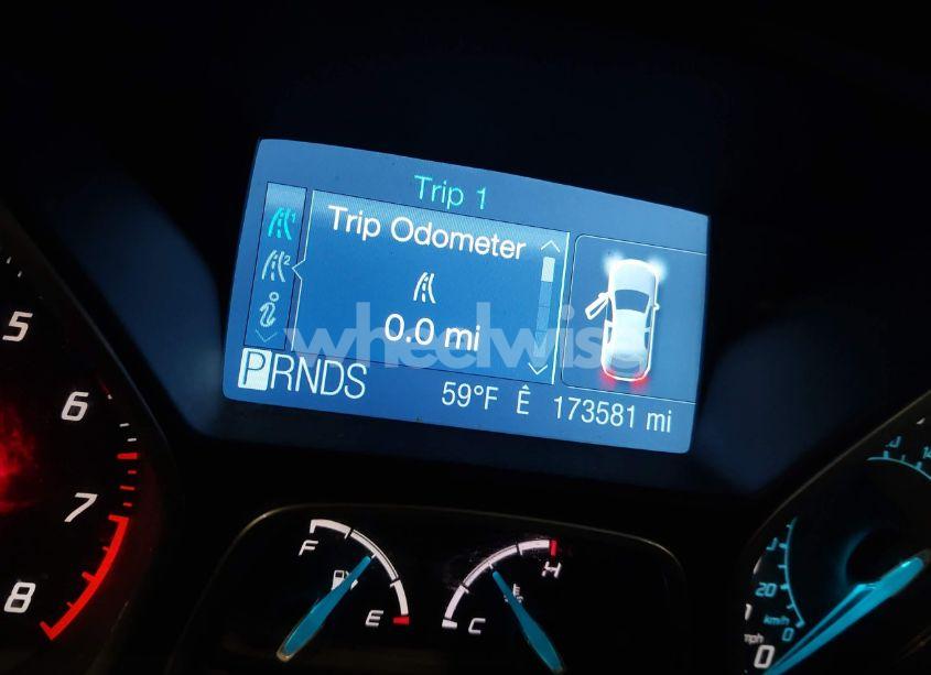 Photo 7 of 2012 Ford Focus SE (VIN 1FAHP3K26CL287674)