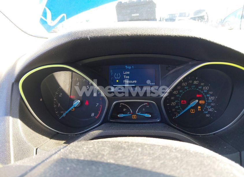 Photo 7 of 2012 Ford Focus SE (VIN 1FAHP3K26CL336923)