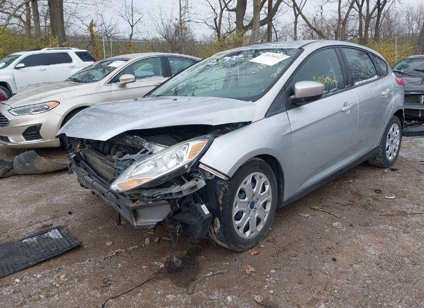 Photo 6 of 2012 Ford Focus SE (VIN 1FAHP3K26CL337456)