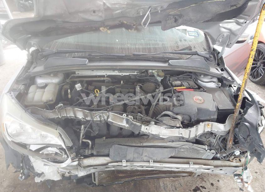 Photo 10 of 2012 Ford Focus SE (VIN 1FAHP3K26CL384230)