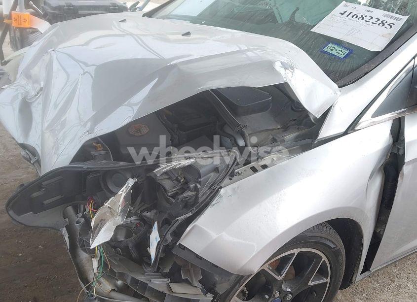 Photo 6 of 2012 Ford Focus SE (VIN 1FAHP3K26CL384230)