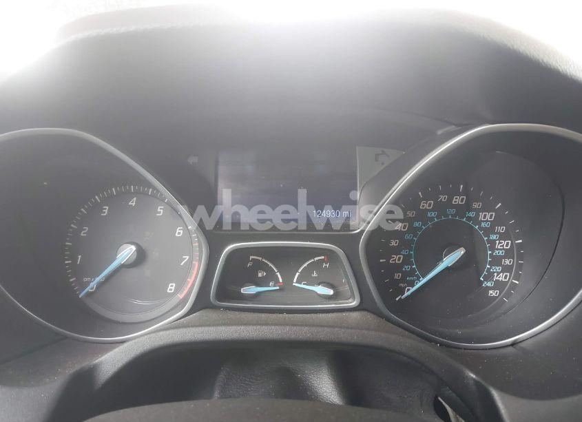 Photo 7 of 2012 Ford Focus SE (VIN 1FAHP3K26CL384230)