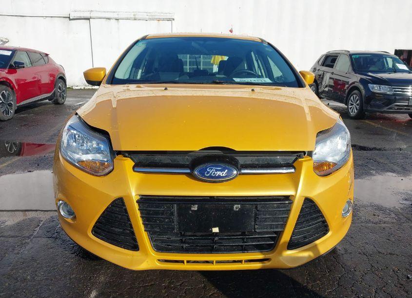 Photo 12 of 2012 Ford Focus SE (VIN 1FAHP3K26CL429411)