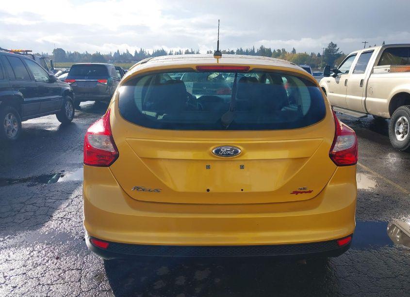 Photo 16 of 2012 Ford Focus SE (VIN 1FAHP3K26CL429411)