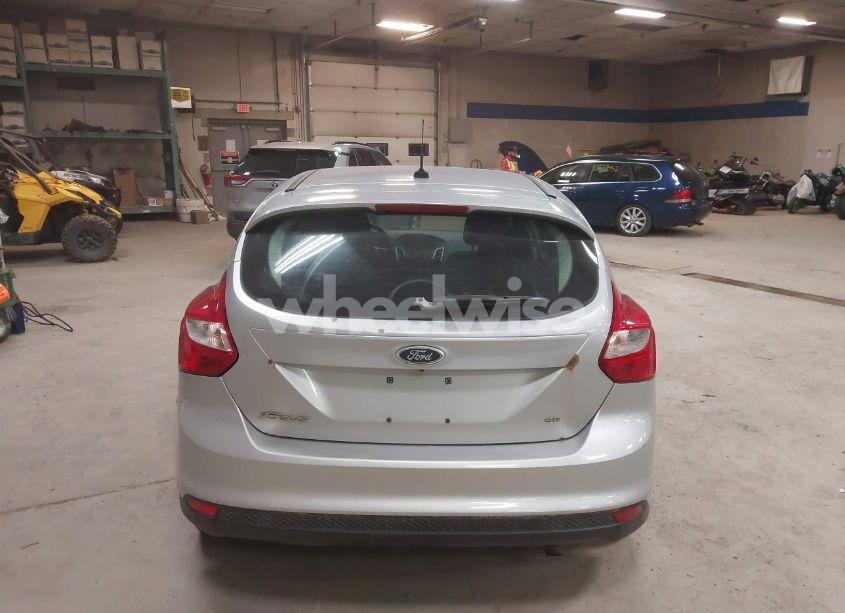 Photo 15 of 2012 Ford Focus SE (VIN 1FAHP3K26CL432308)
