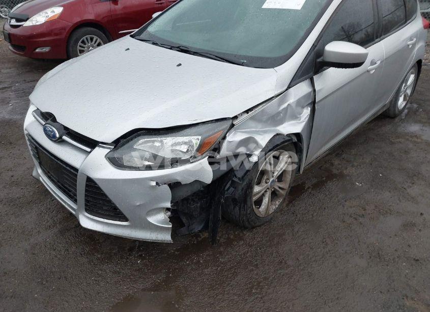 Photo 6 of 2012 Ford Focus SE (VIN 1FAHP3K27CL152803)