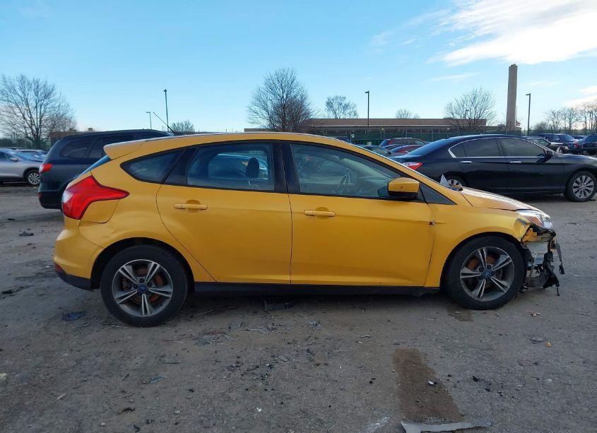 Photo 12 of 2012 Ford Focus SE (VIN 1FAHP3K27CL193531)