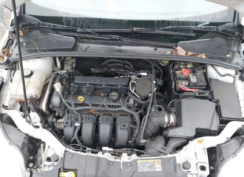 Photo 10 of 2012 Ford Focus SE (VIN 1FAHP3K27CL197238)