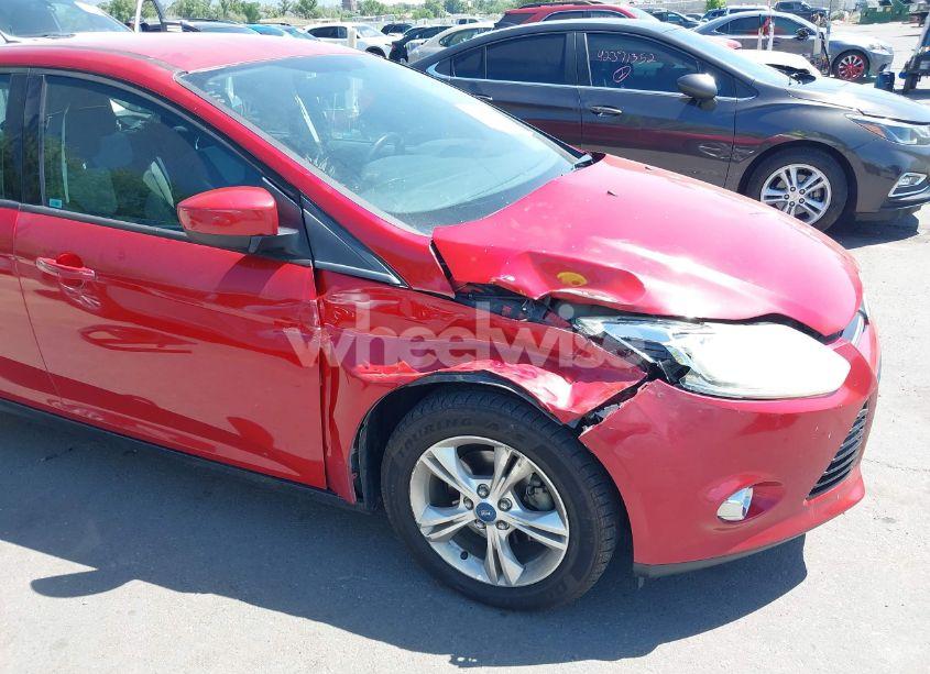 Photo 6 of 2012 Ford Focus SE (VIN 1FAHP3K27CL228004)