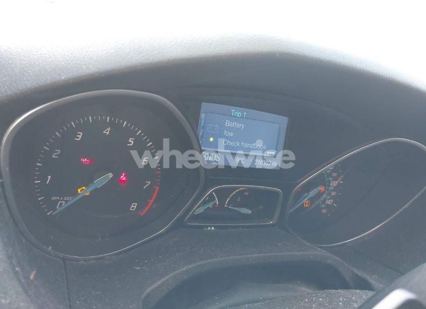 Photo 7 of 2012 Ford Focus SE (VIN 1FAHP3K27CL234515)