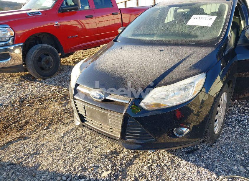 Photo 6 of 2012 Ford Focus SE (VIN 1FAHP3K27CL250052)