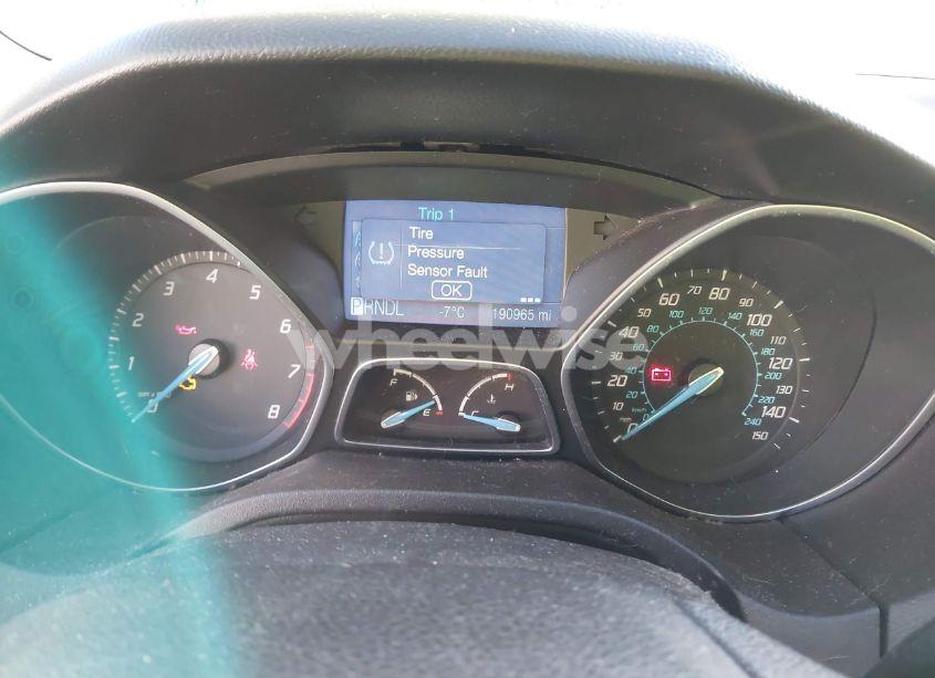 Photo 7 of 2012 Ford Focus SE (VIN 1FAHP3K27CL250052)