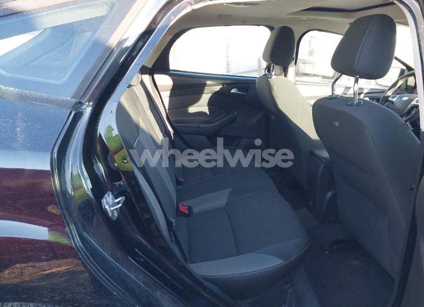 Photo 8 of 2012 Ford Focus SE (VIN 1FAHP3K27CL250052)